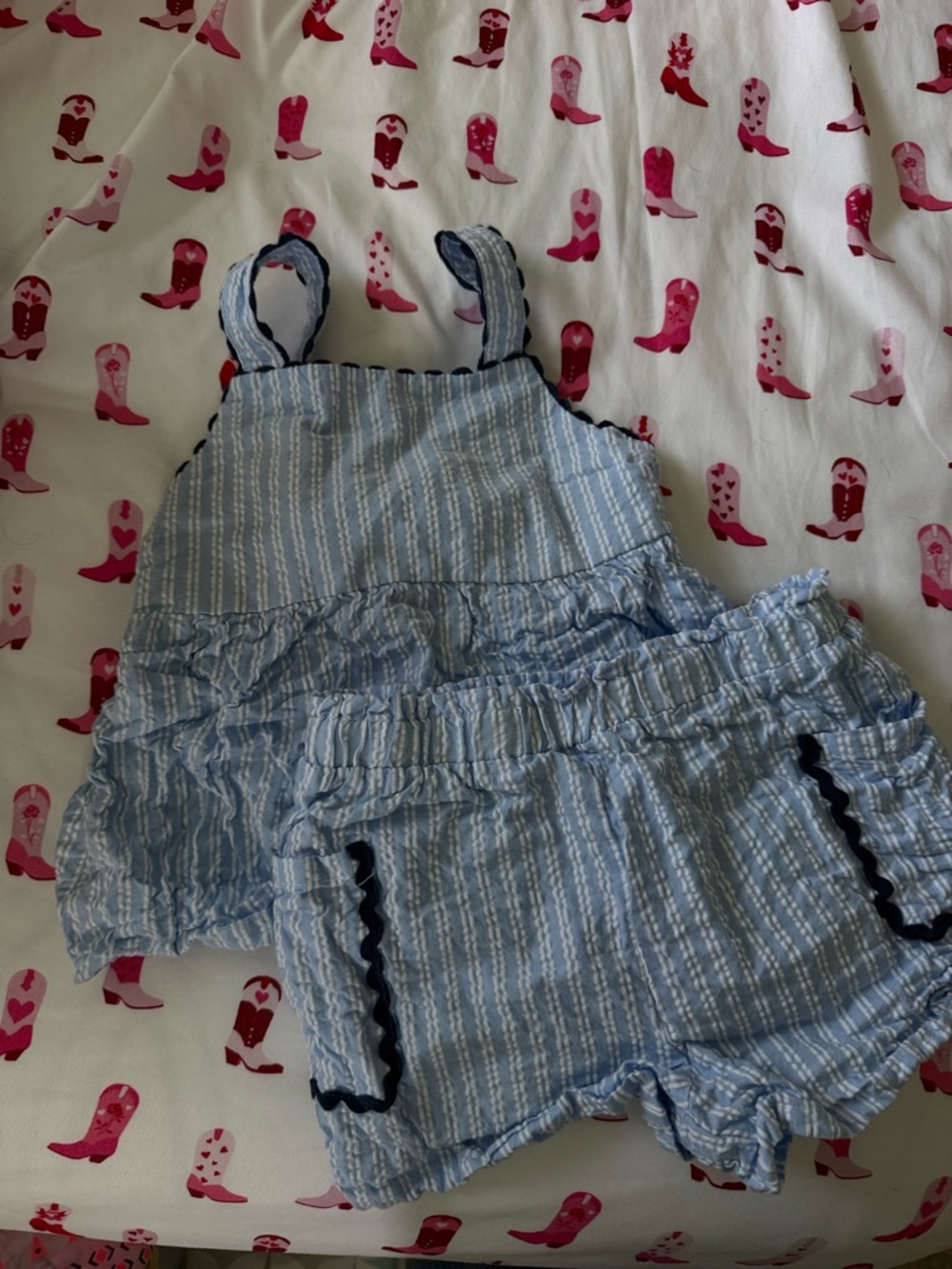 Kids light blue elastic gathered item with size tag